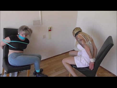 ❤️ Ovisnik / vezan i začepljen usta / djevojka u nevolji ️ Kvalitetna pornografija na hr.porno-fuq.ru ☑